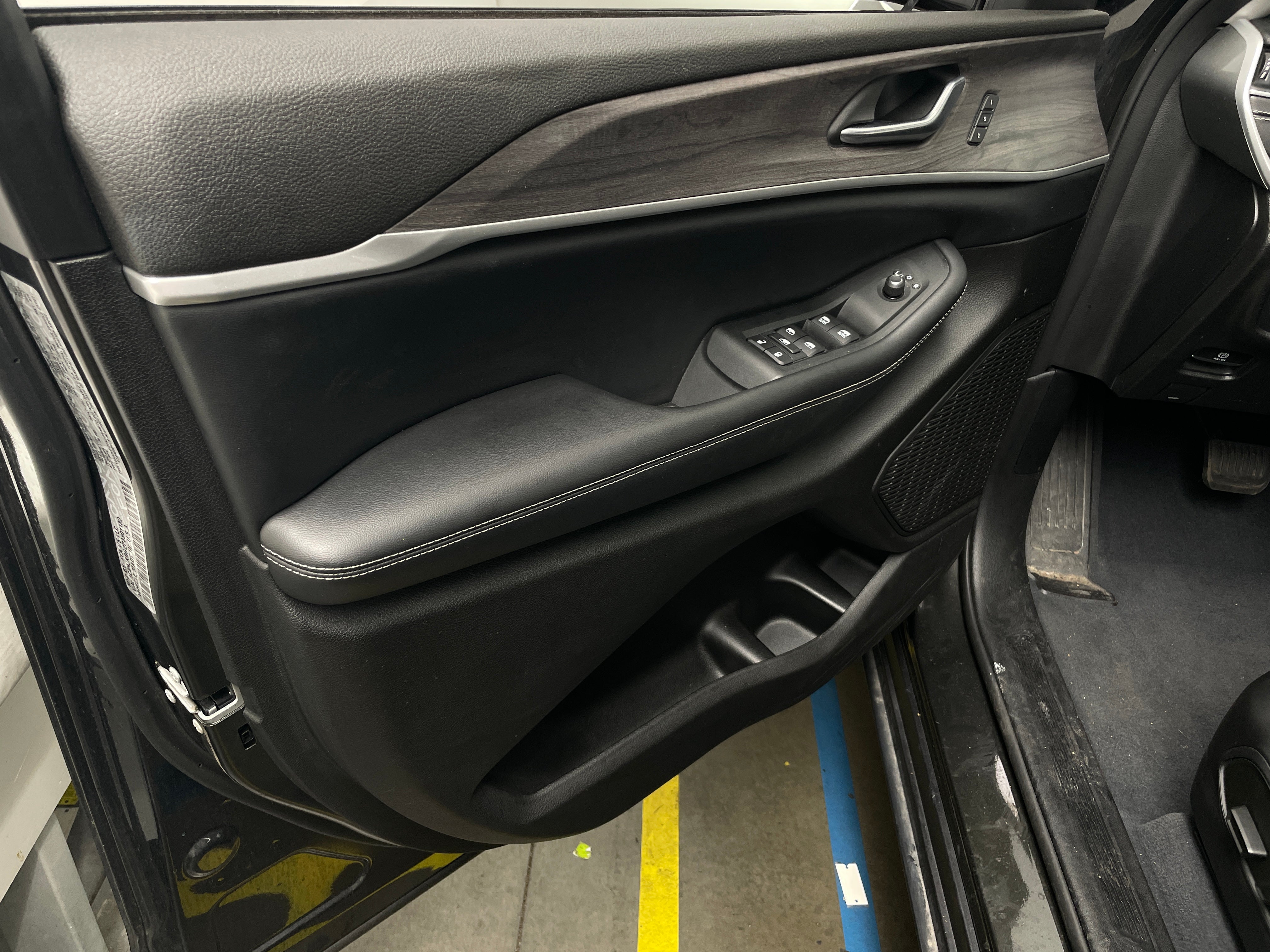 jeep grand cherokee l 2023 1C4RJKBG2P8801180 image jeep grand cherokee l 2023 1C4RJKBG2P8801180 image